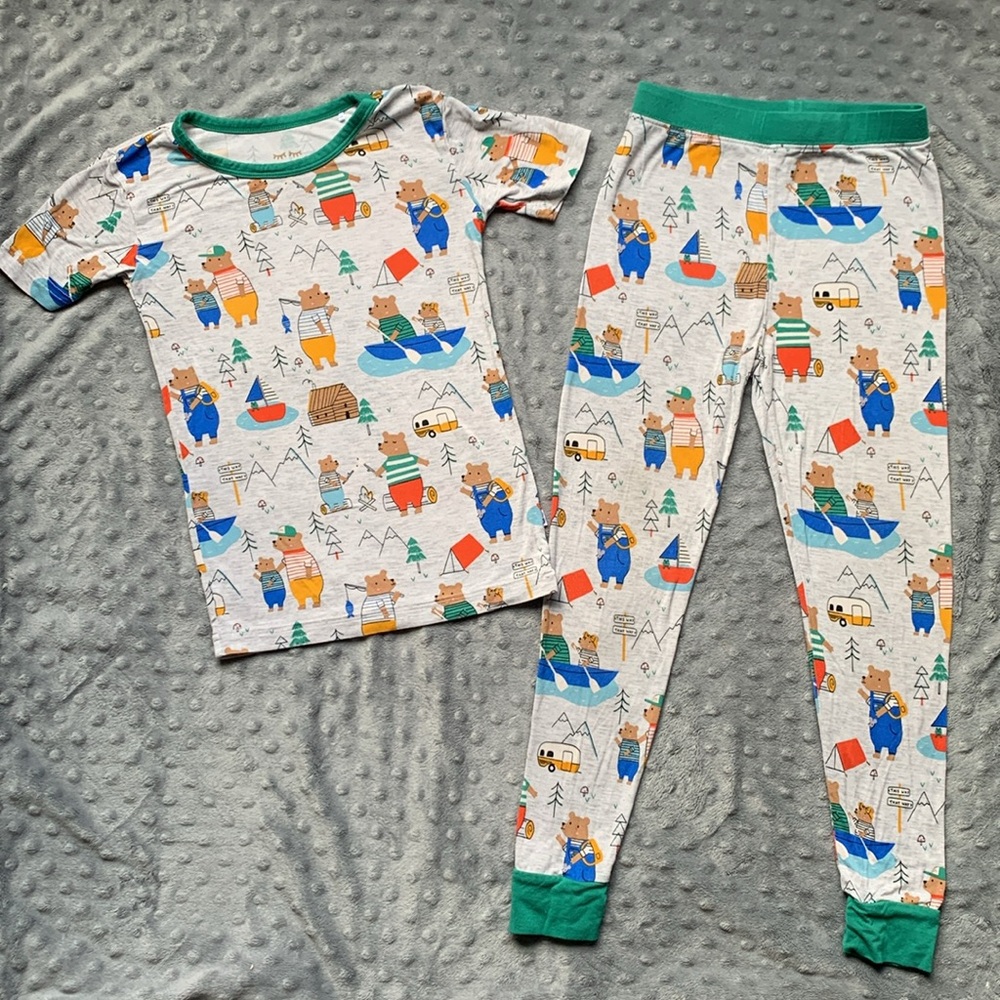 4T pajamas, set of 3 - Cat and Jack and Little Sleepies - Picture 6 of 7